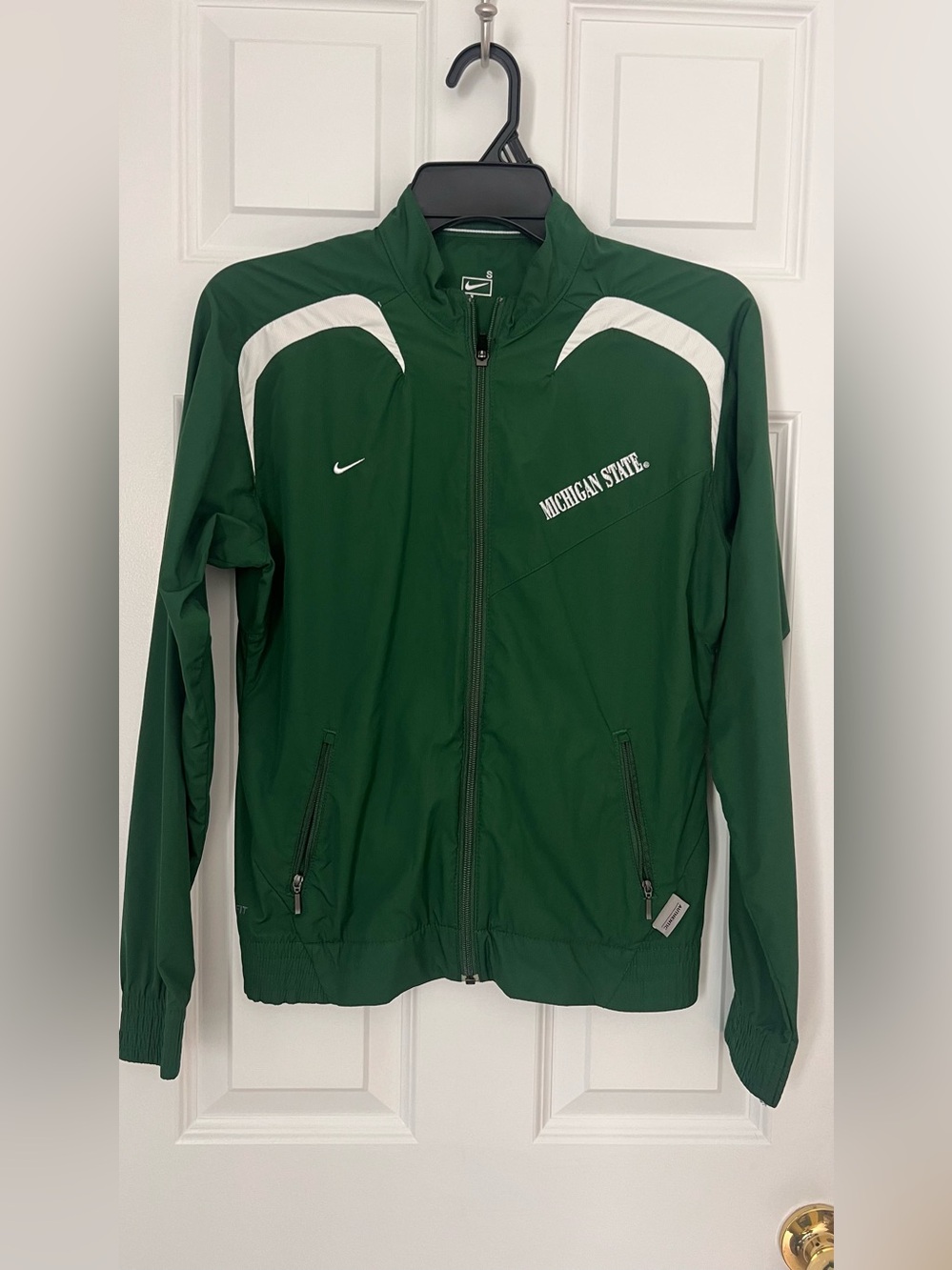 Nike Green and White Michigan State / Jacket Size S (4-6). Used.